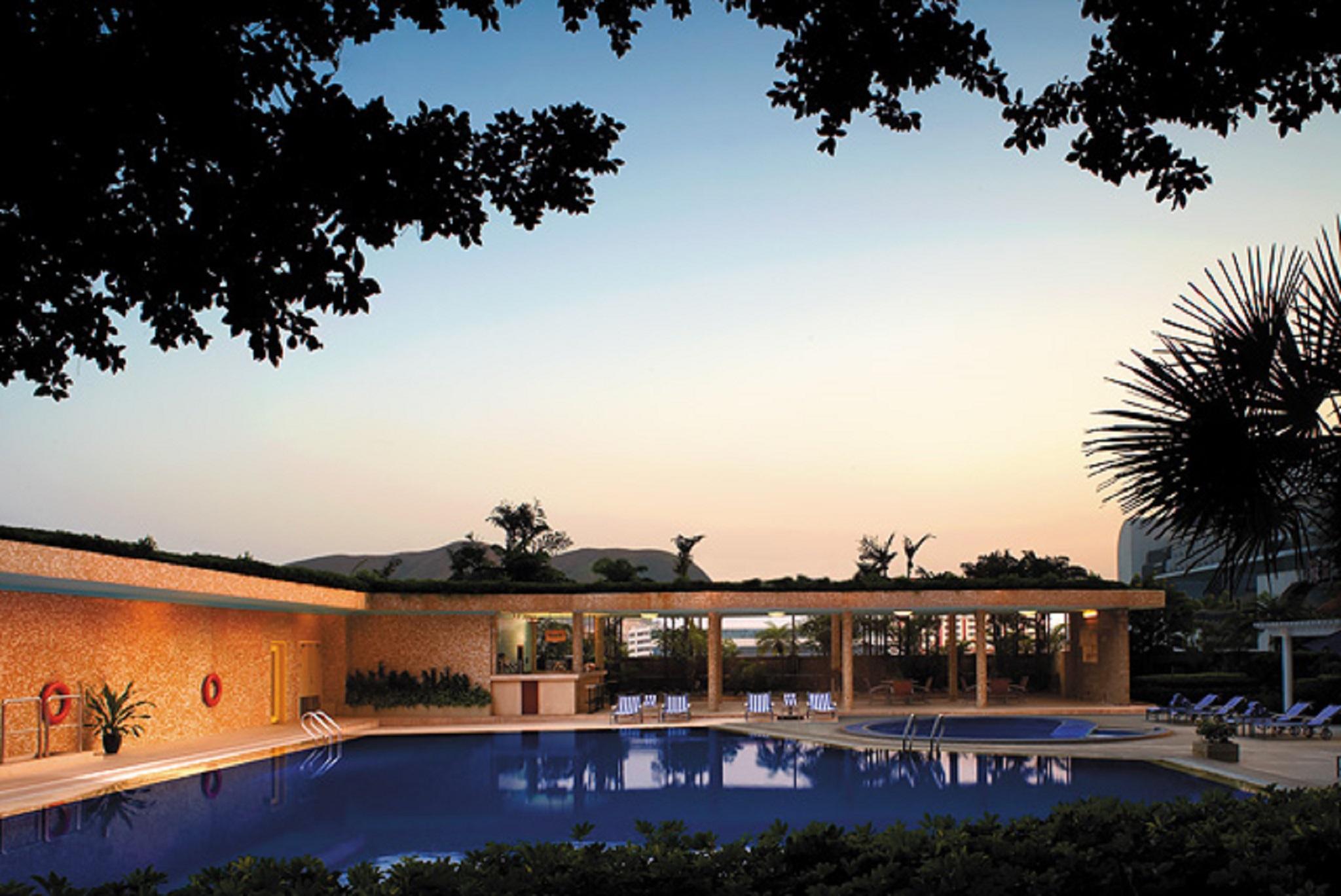 Shangri-La Shenzhen - Nearby Luohu Border, Outdoor Swimming Pool Экстерьер фото